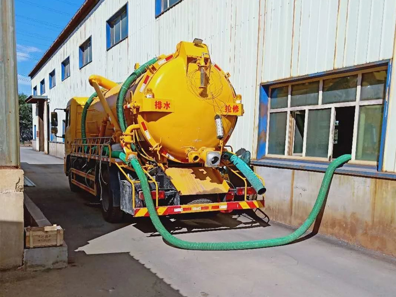 江南水泥厂厂区化粪池清理